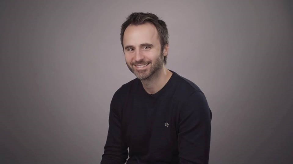 L'humoriste Louis-José Houde bientôt à Trois-Rivières pour son nouveau spectacle