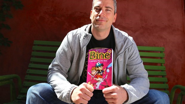 L’auteur Daniel Brouillette, auteur de la BD "Bine" propose aux jeunes de 8 à 12 ans l’atelier "L’homme qui écrivait des torchons", dans lequel il présentera ses œuvres inachevées, afin de leur prouver qu’ils sont en mesure de se dépasser.