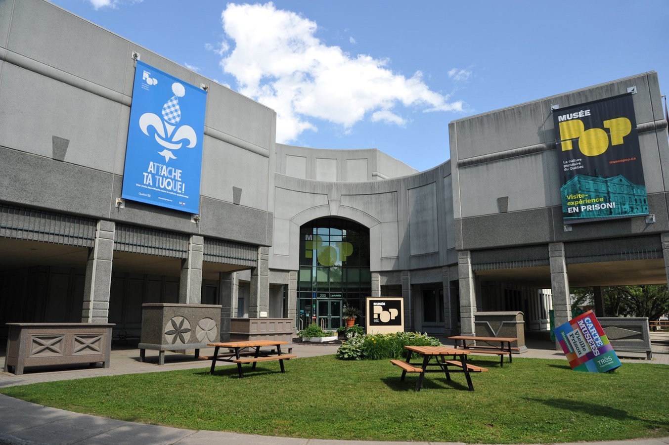 Des consignes strictes sont mises en place par le musée pour la sécurité des visiteurs.