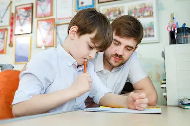 « Le gouvernement doit travailler avec nous afin de rendre le milieu scolaire plus attractif pour le personnel. »