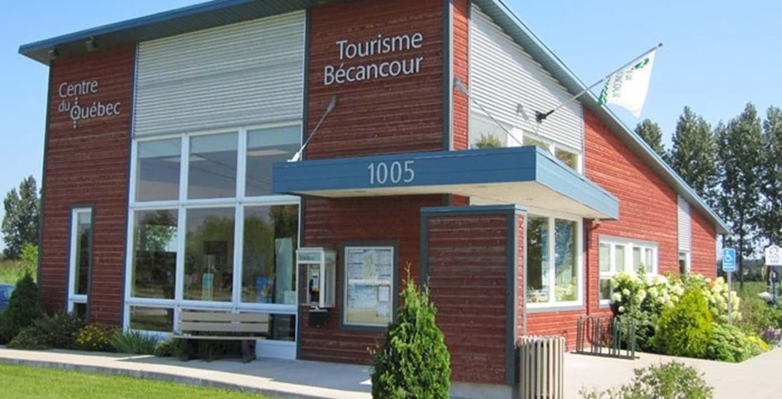 Le bureau sera ouvert sept jours sur sept, de 9 h à 16 h, et ce, jusqu’à la fête du Travail minimalement.