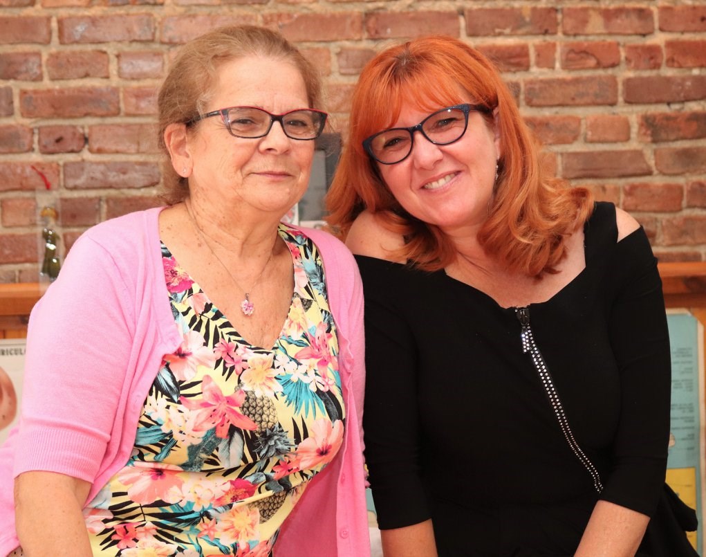 France Sirois propriétaire de la Maison et instigatrice en 2005 de la Fondation Lymphoedeme MCQ et Annie Hardy instigatrice de la Fondation mastectomie du Quebec.