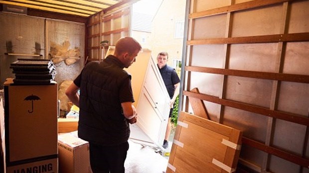 Logement et transports en commun : des organismes communautaires demandent des engagements 
