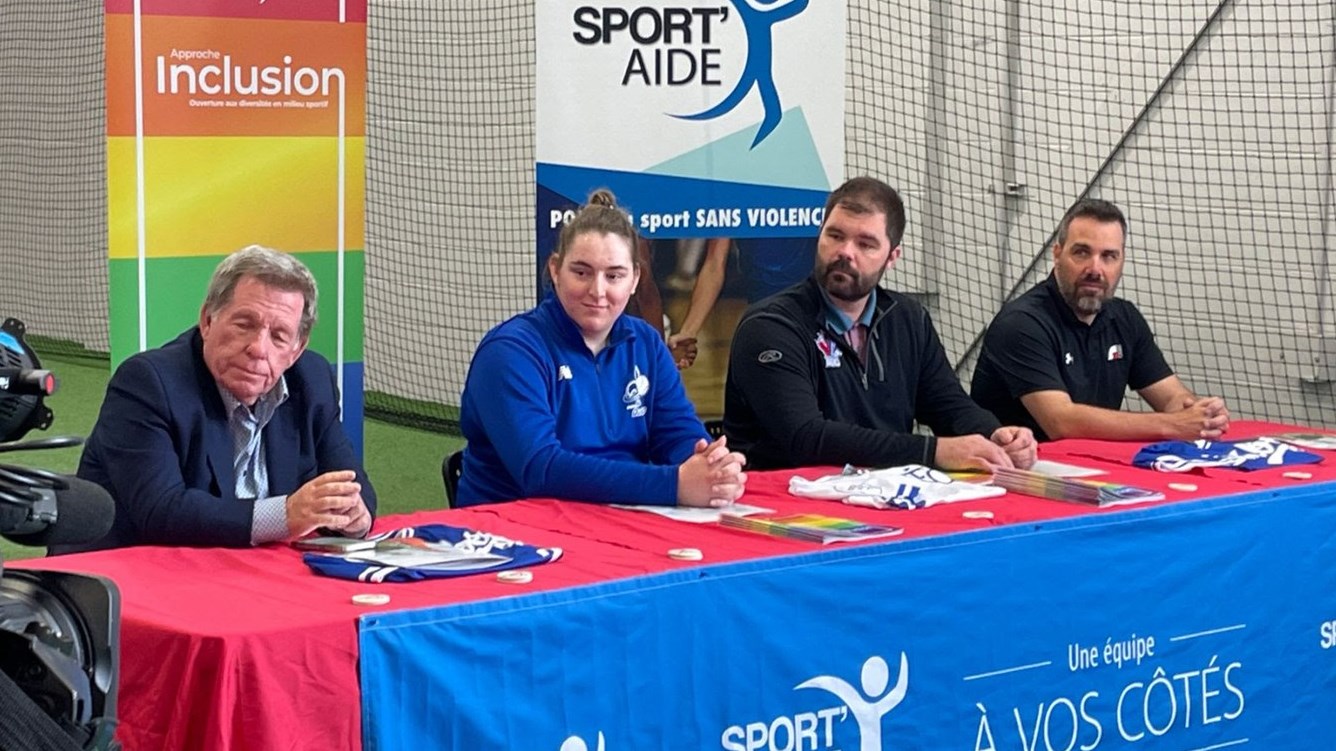 Rodger Brulotte, Victoria Lachance, Maxime Lamarche et Steeve Ager.