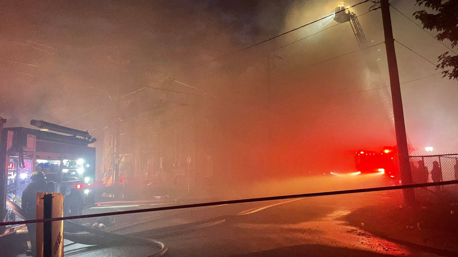 Beaucoup de fumée sur les lieux