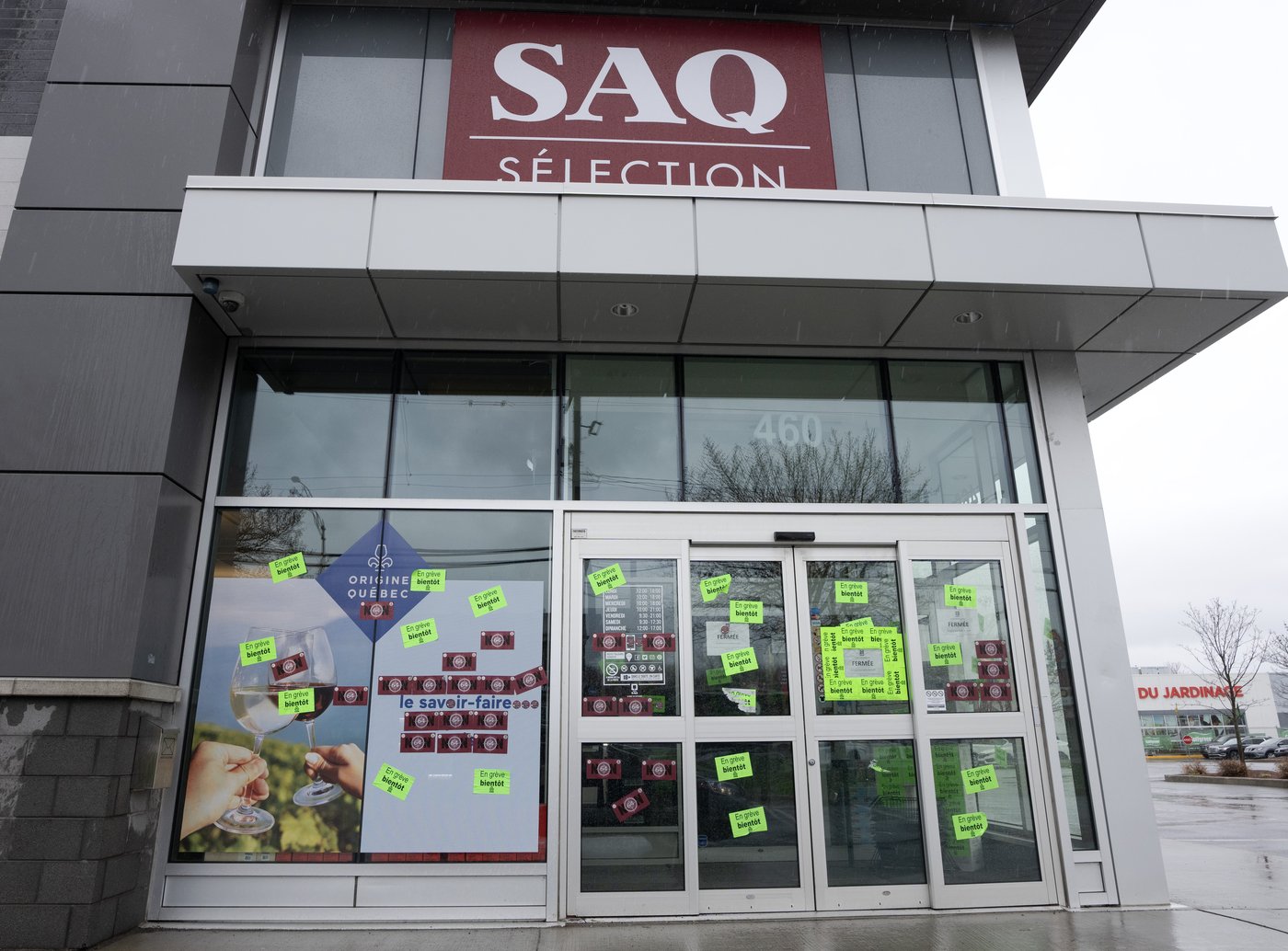 Les employés de la SAQ tiennent une nouvelle journée de grève lundi
