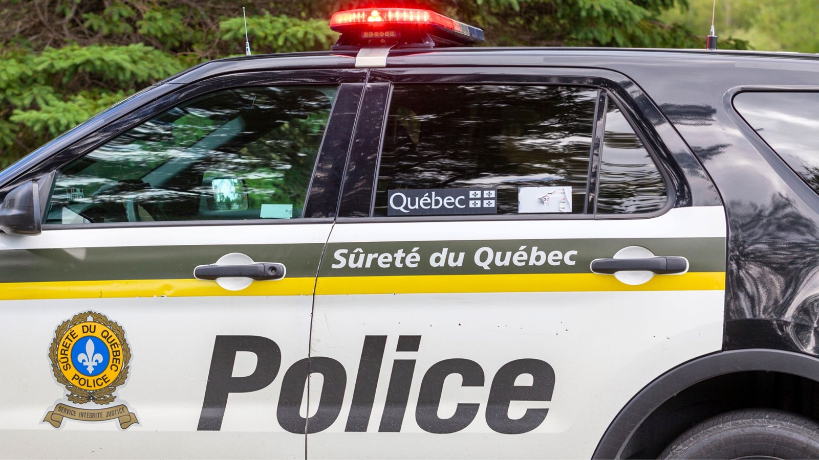 Les policiers de la SQ de Shawinigan ont été avisés d’un homme qui avait menacé des gens dans une pharmacie de la rue Trudel à Shawinigan.