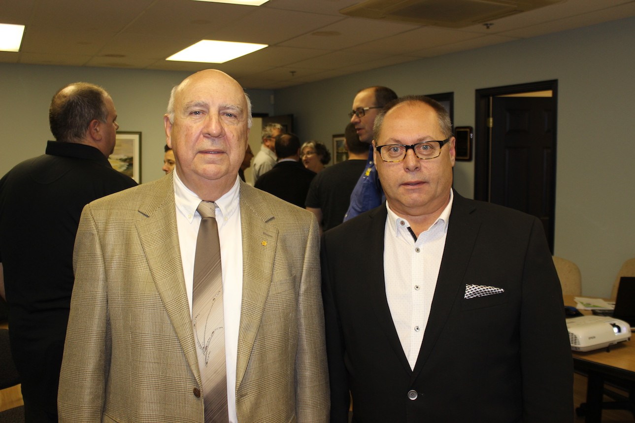 Le directeur Michel Champagne et le président Marc Marin.