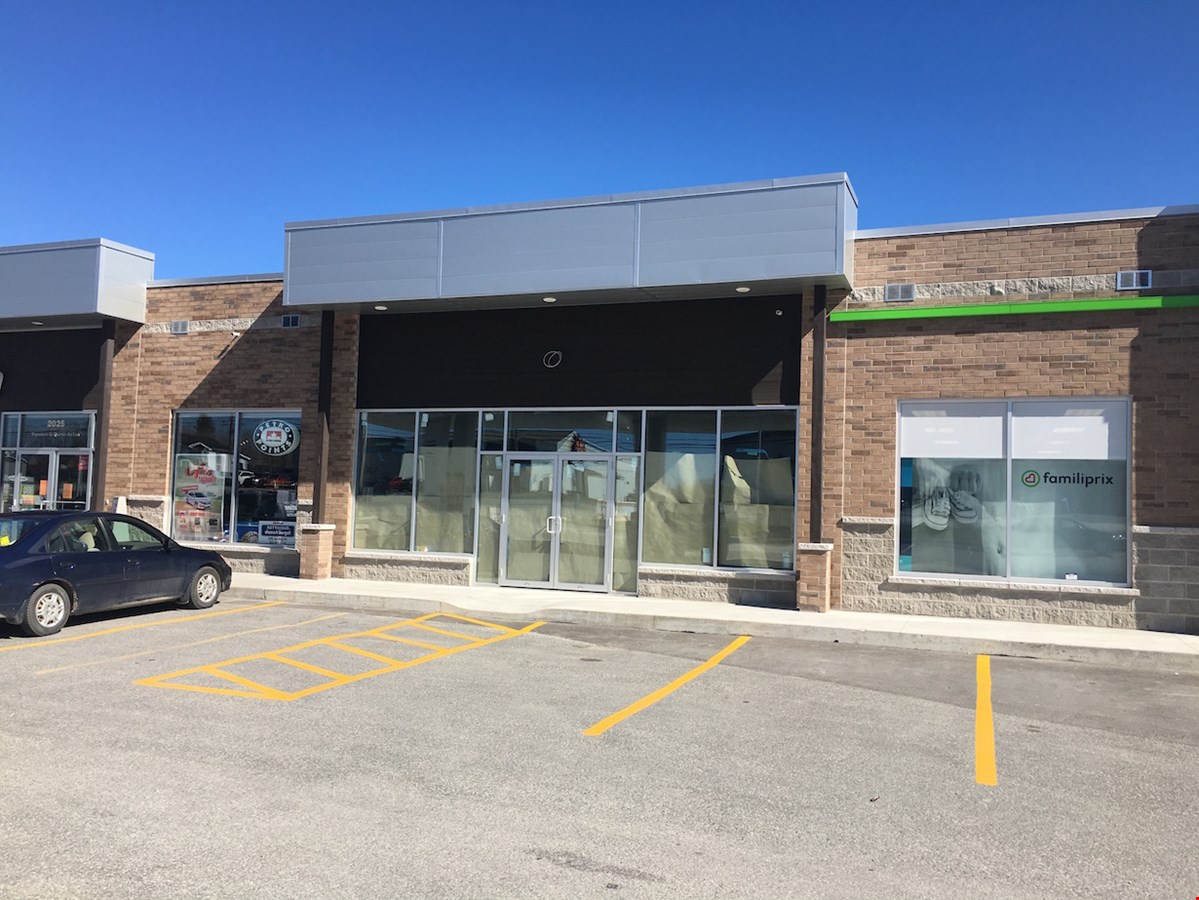 Situé entre les bannières Voisin et Familiprix, le Tim Hortons ouvrira bientôt ses portes au Quartier des Lacs de Saint-Denis.