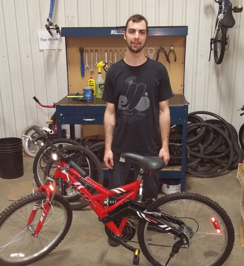 Olivier Laliberté Beaulieu, conseiller en emploi pour Action Sport Vélo.