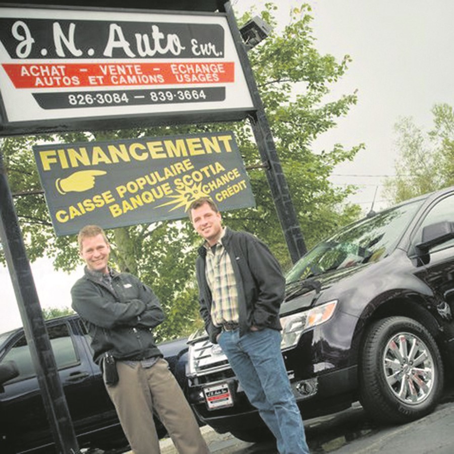 Les copropriétaires de JN Auto, Stéphane Belcourt et Sébastien Marcotte.
