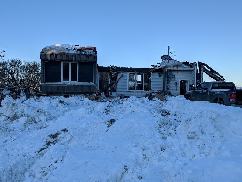 Une maison ravagée par le feu à Danville