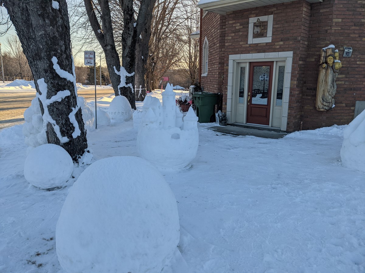 Un peu de plaisir et d’art hivernal à Danville