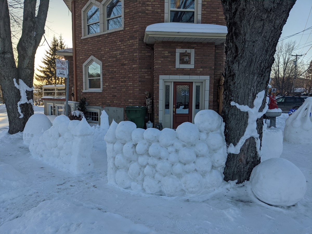 Un peu de plaisir et d’art hivernal à Danville