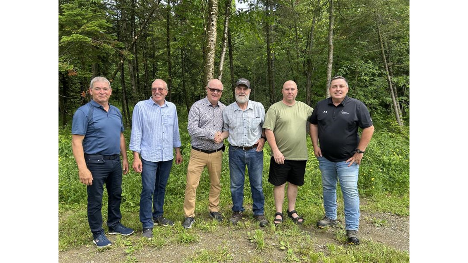 L’entente centrée sur l’innovation et la collaboration se veut gagnant-gagnant pour tous en ouvrant la voie à des solutions durables et structurantes pour l’avenir du couvert forestier régional.