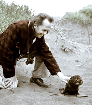 Le professeur, biologiste et médecin, Georges Préfontaine. (1897-1986)