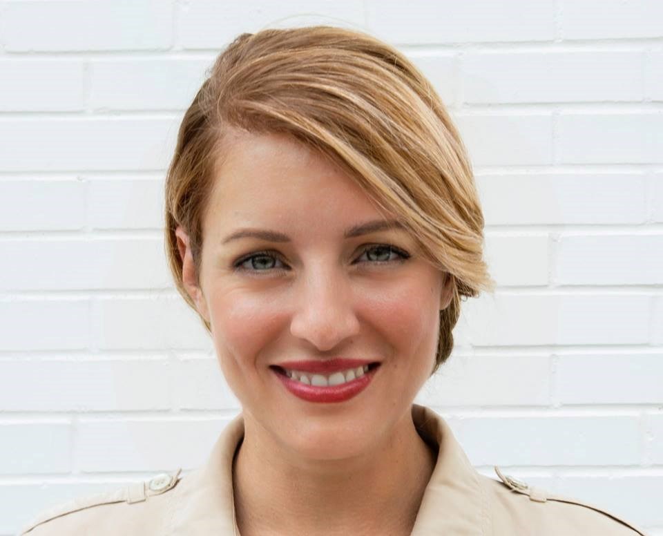 Mélanie Joly, député de Ahuntsic-Cartierville devient Ministre du Patrimoine canadien.