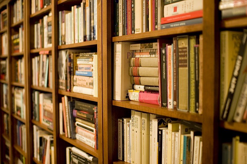 Annulation des vendredis Tente à lire
