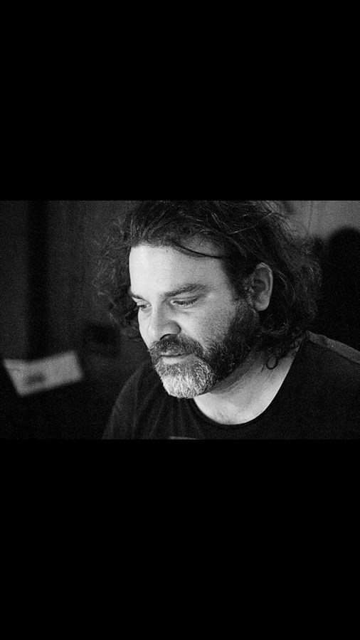 Olivier Saint-Pierre, guitariste et réalisateur.