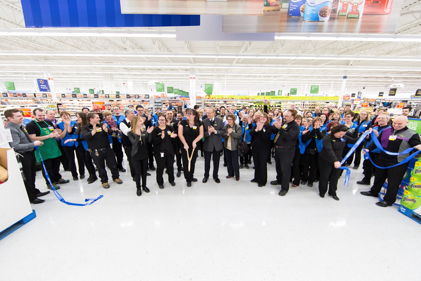 Le réaménagement du Walmart de Rimouski en Supercentre créera une trentaine d'emplois. L'entreprise passera donc de 149 à 179 employés.