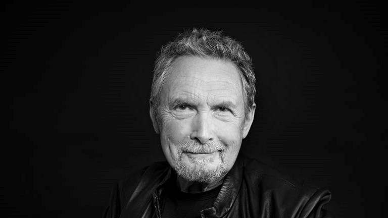 Précisions sur l'état de santé du chanteur Jacques Michel