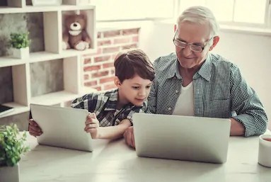 L'image du milieu municipal chez les jeunes: vers un partage d'expérience