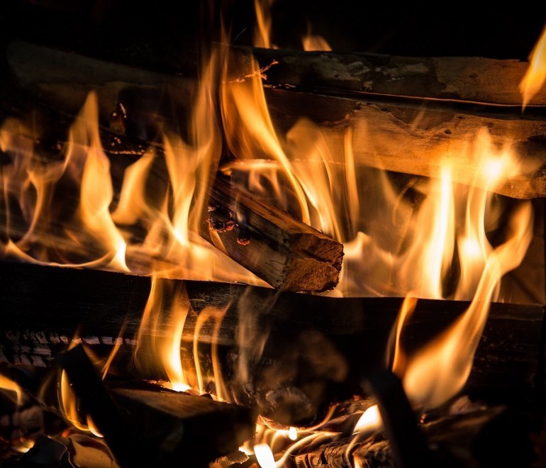 Les cendres chaudes représentent un risque réel d’incendie, rappelle Rimouski