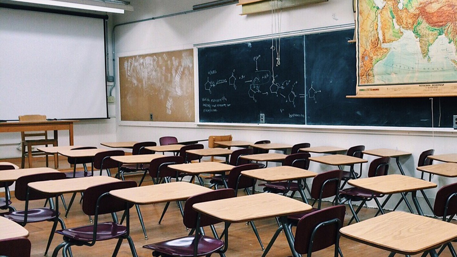 Retour à l'école: est-ce les mesures mises en place vous rassure?