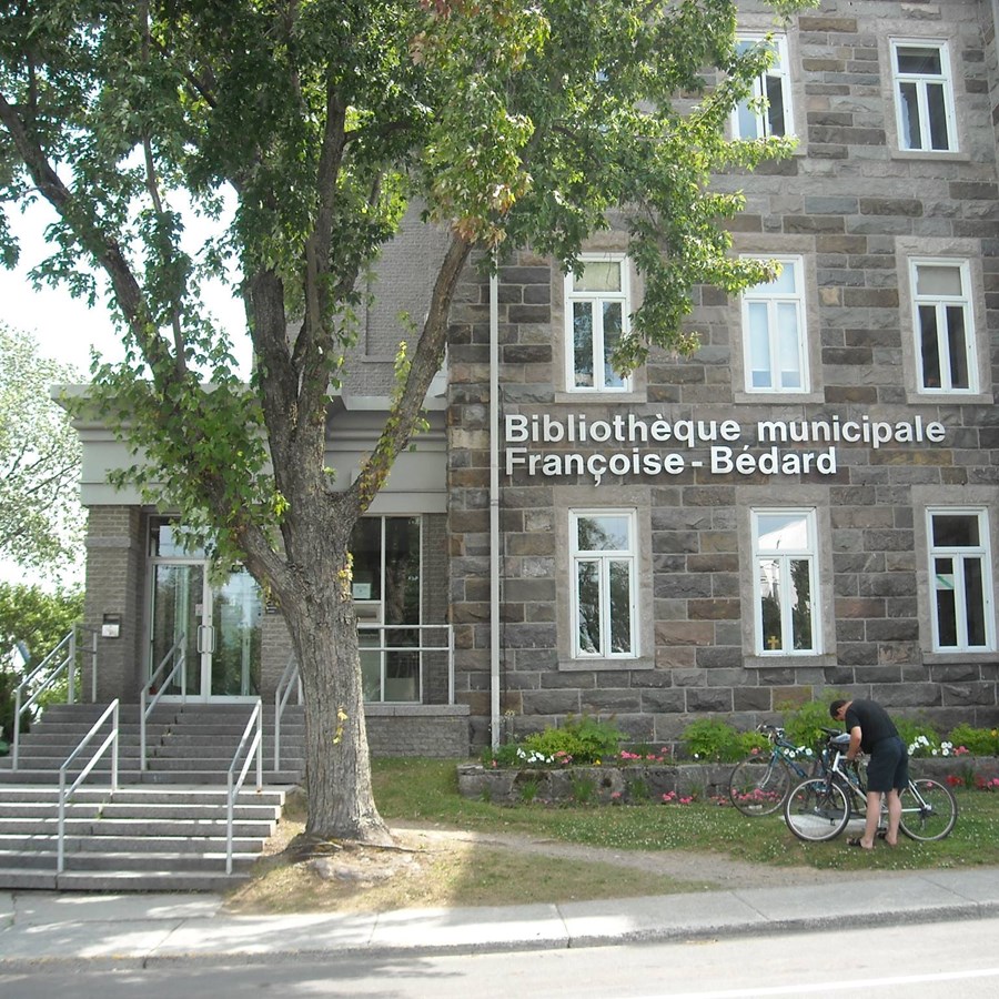 L’horaire de la bibliothèque sera également bonifié, pour désormais être ouverte du mardi au vendredi de 11 h à 19 h et les lundi et samedi de 10 h à 17 h.