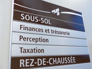 Cette réouverture sans rendez-vous sur deux jours est mise en place pour répondre aux demandes de certains citoyens qui, malgré la pandémie, désirent effectuer leurs transactions financières en transigeant directement avec une personne.
