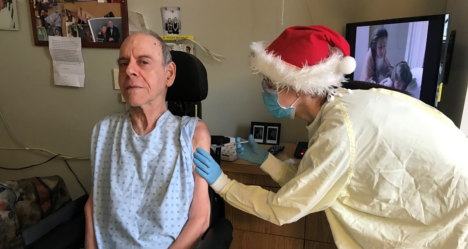 Roger Michaud, 74 ans, a été une des premières personnes à recevoir le vaccin dans la région.