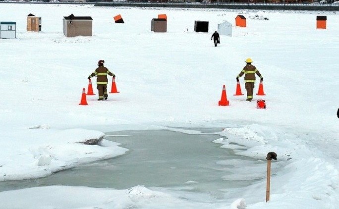 Il est dangereux de s’aventurer sur la banquise, rappellent la Ville de Rimouski et la SQ