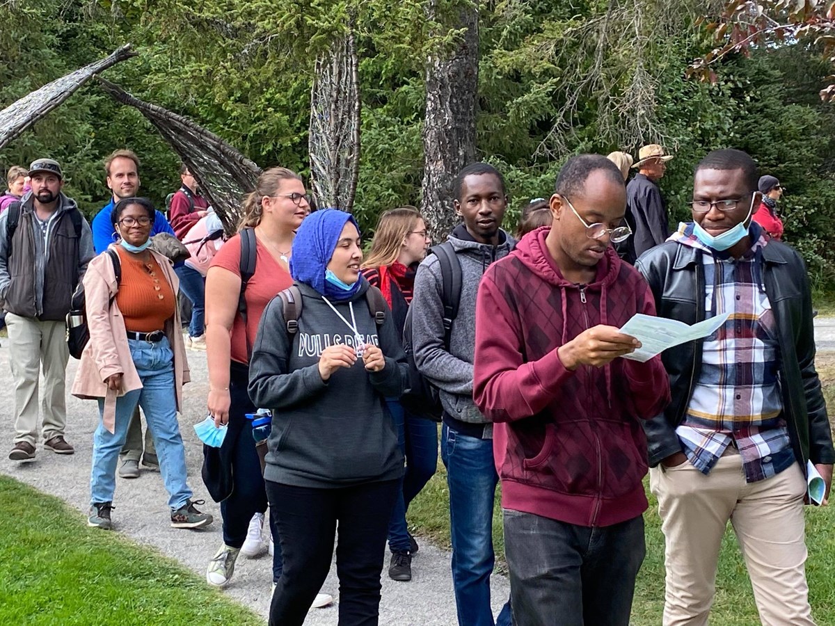 31 personnes de six nationalités réunies aux Jardins de Métis