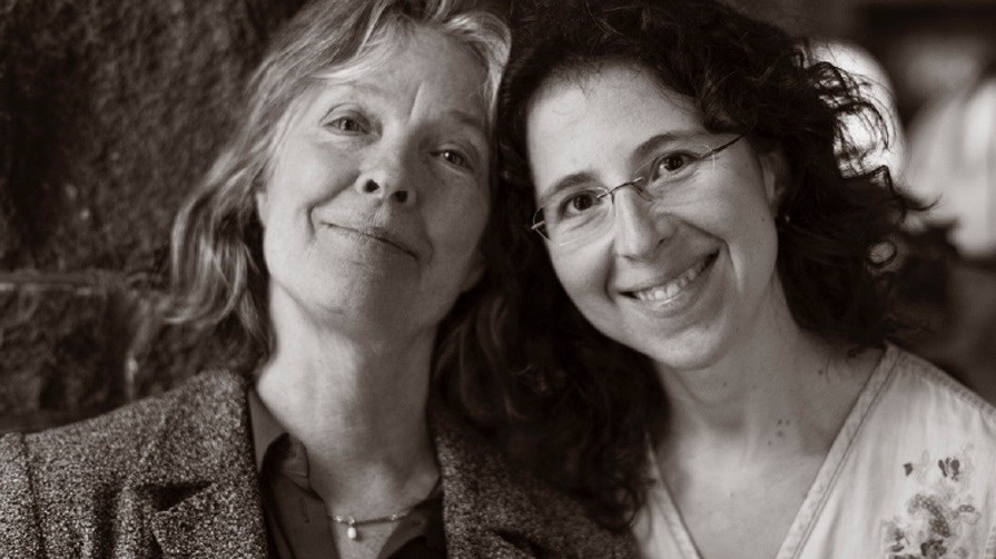 Karen Young et Marianne Trudel.
