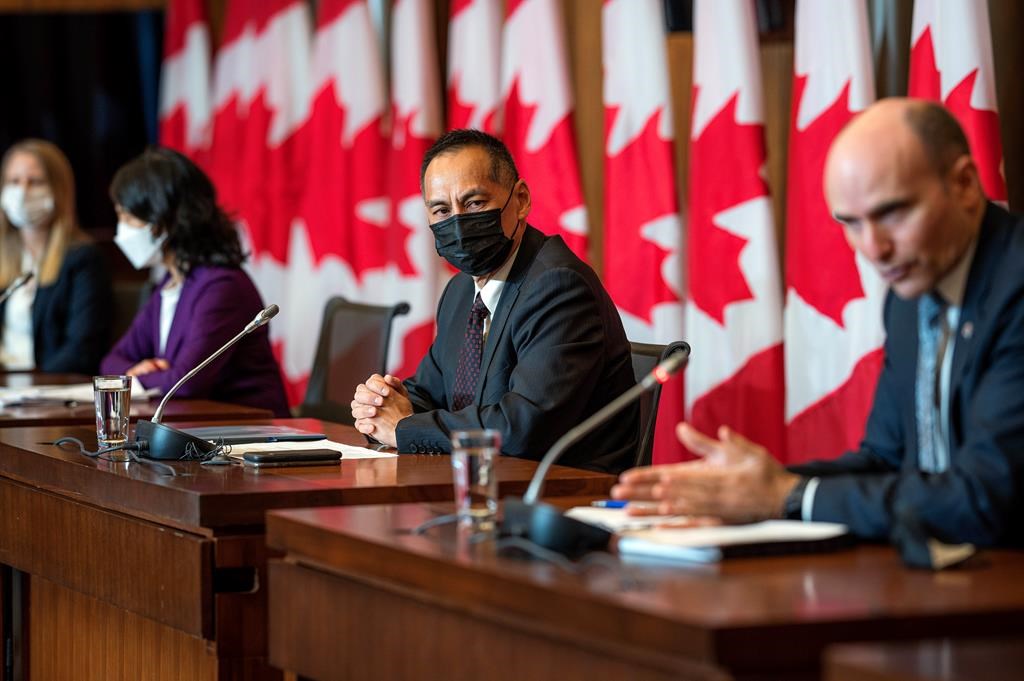 COVID-19: «Ce n’est pas la fin de la pandémie», dit la santé publique du Canada