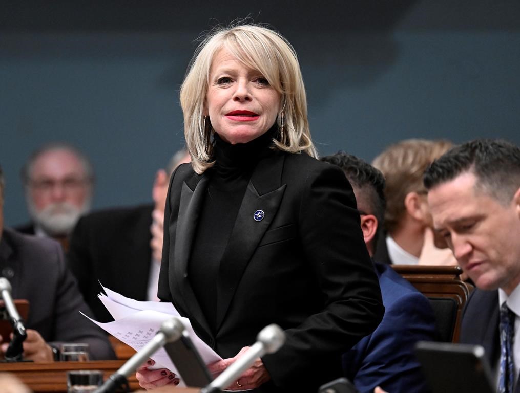 Hébergement touristique illégal: Québec se réjouit de l'adoption du projet de loi 25