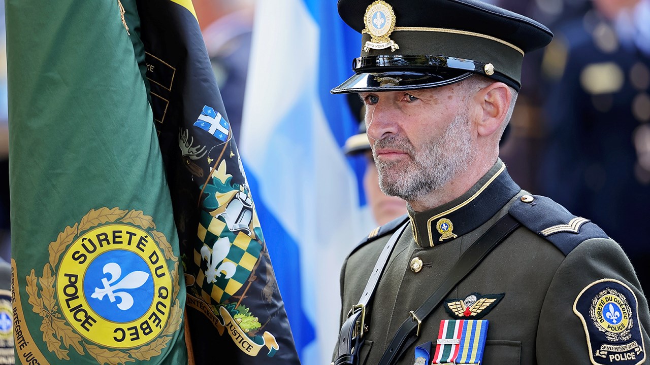 Des policiers du Québec rendent hommage à leurs collègues disparus