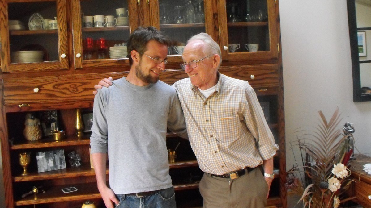 Ian Bos (à gauche) et son père, Ted Bos