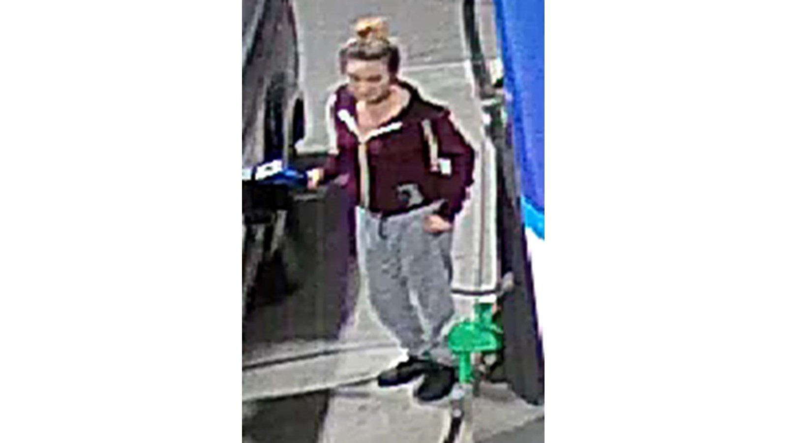 Vol d'essence dans Vaudreuil-Dorion, une suspecte recherchée