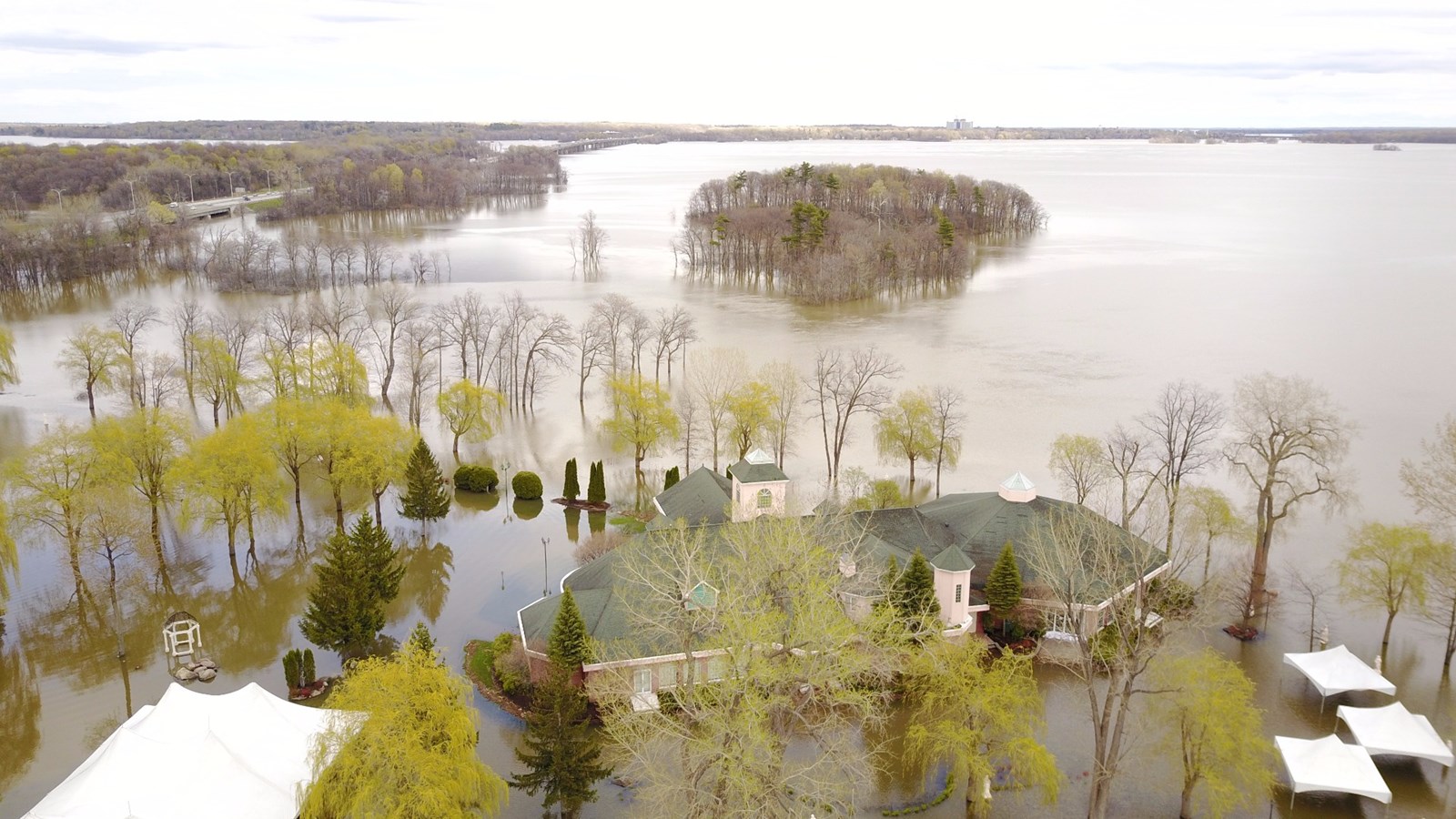 Pavillon du Château-Vaudreuil