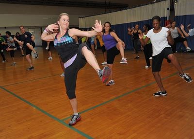 Plus de 300 participants ainsi que plusieurs professeurs de Zumba ont pris part au Zumbathon pour les sinistrés de Rigaud et de Pointe-Fortune.