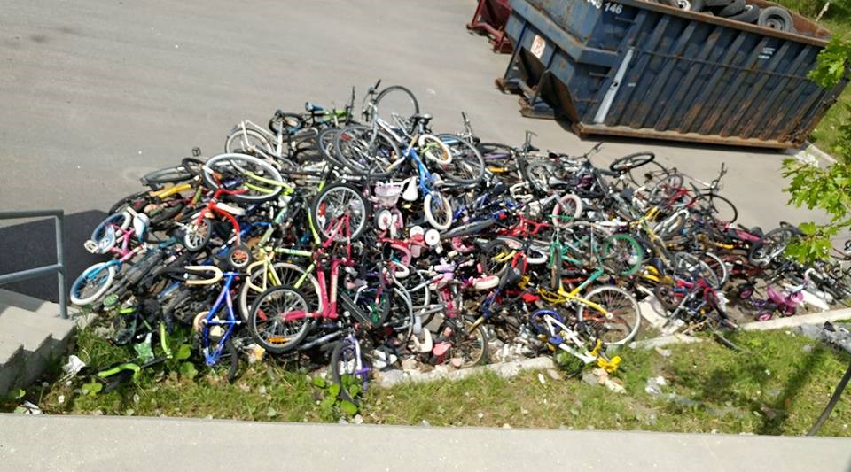 Des centaines de vélos envoyés à l'écocentre