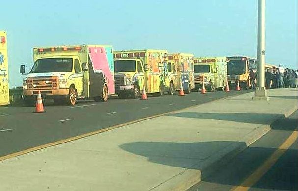 Trois autobus scolaires impliqués dans un carambolage à la sortie des classes