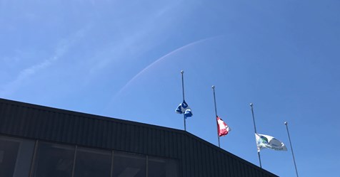 La Ville de Vaudreuil-Dorion met ses drapeaux en berne.