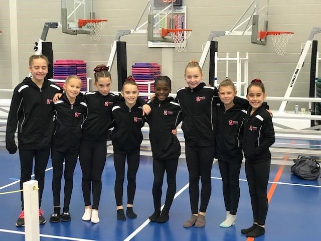 Le Club de gymnastique Gymini remporte 13 médailles et 21 rubans
