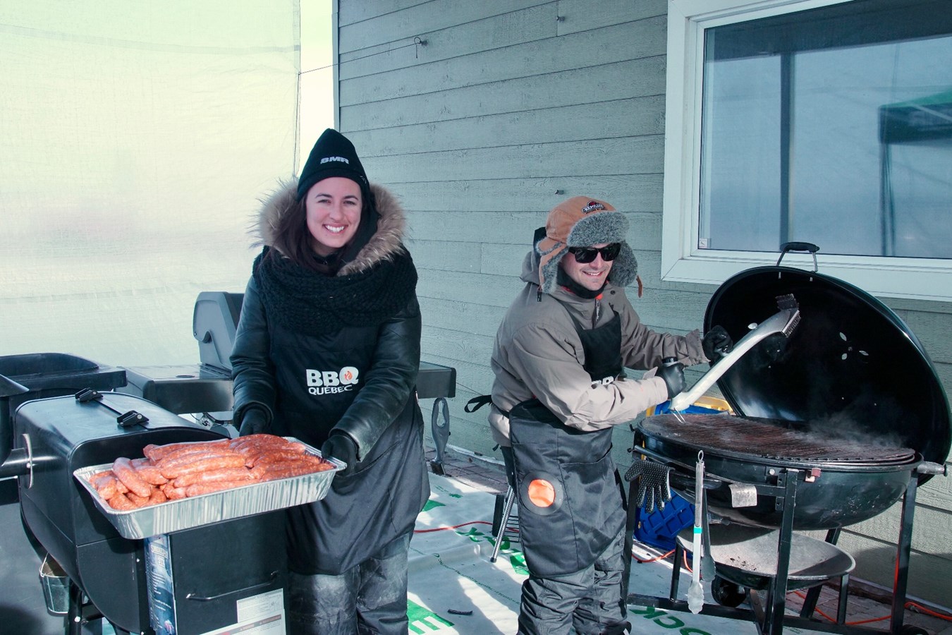 L'équipe de BBQ Québec était sur place lors de la deuxième édition du Grand prix de tracteurs à gazon sur glace, le 3 février dernier.