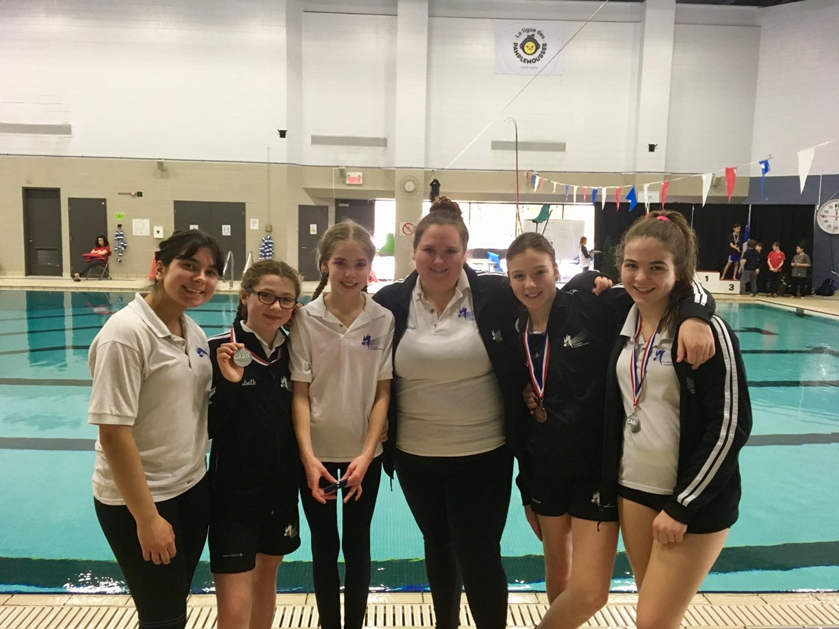 Méganne Morel (instructeur), Elysabeth Aubertin, Maéli Thériault, Weena Howson (entraineur), Corinne Rousseau, Florence Rousseau
