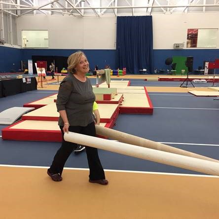 Un club de gymnastique, un endroit et deux compétitions 