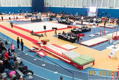 Un club de gymnastique, un endroit et deux compétitions 