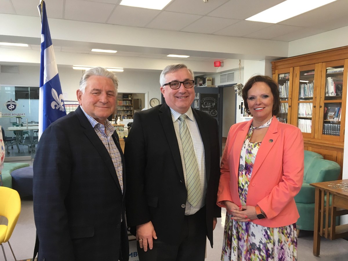 Plus de 455 000 $ pour l'aréna du Collège Bourget 